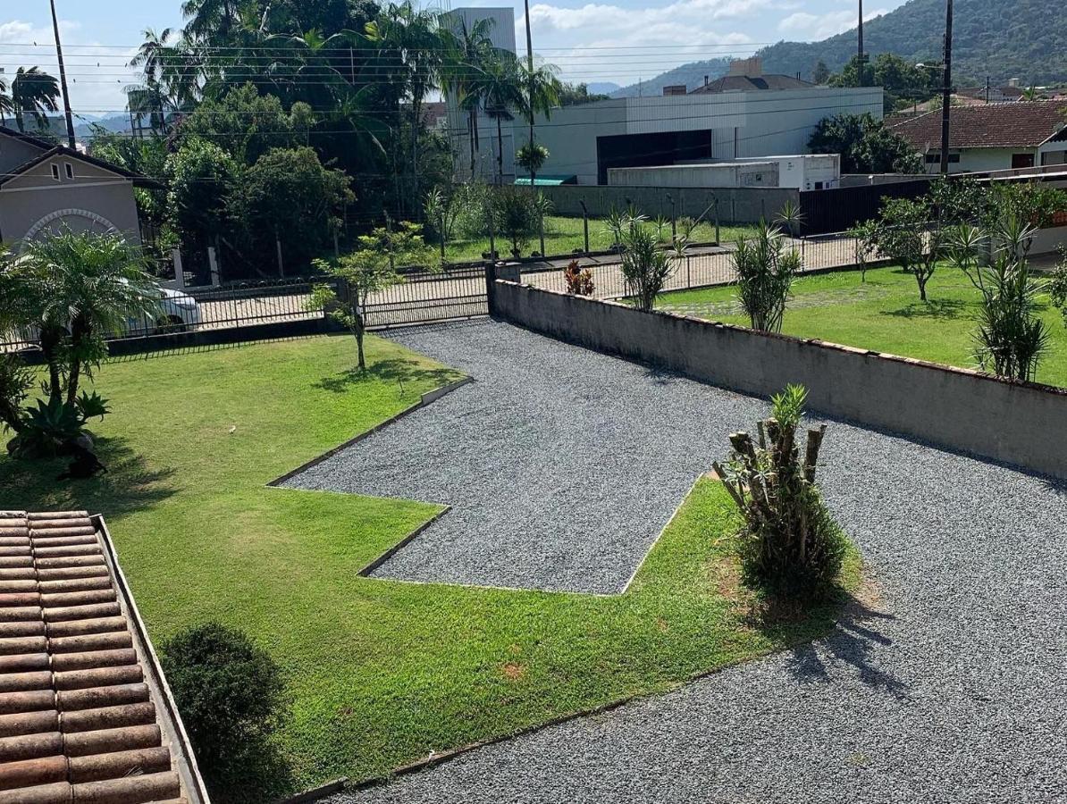 Quarto Aconchego 345 Ao Lado Alles Park Pomerode Kültér fotó